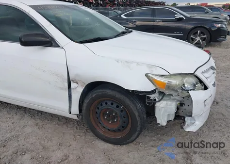 2011 Toyota Camry из США, поврежденный, VIN 4T1BF3EK7BU749615